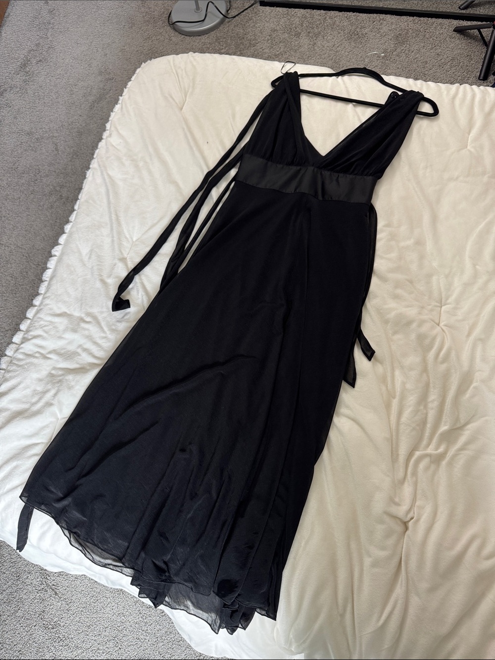 Zara Black V-Neck Maxi Flowy Dress, size small